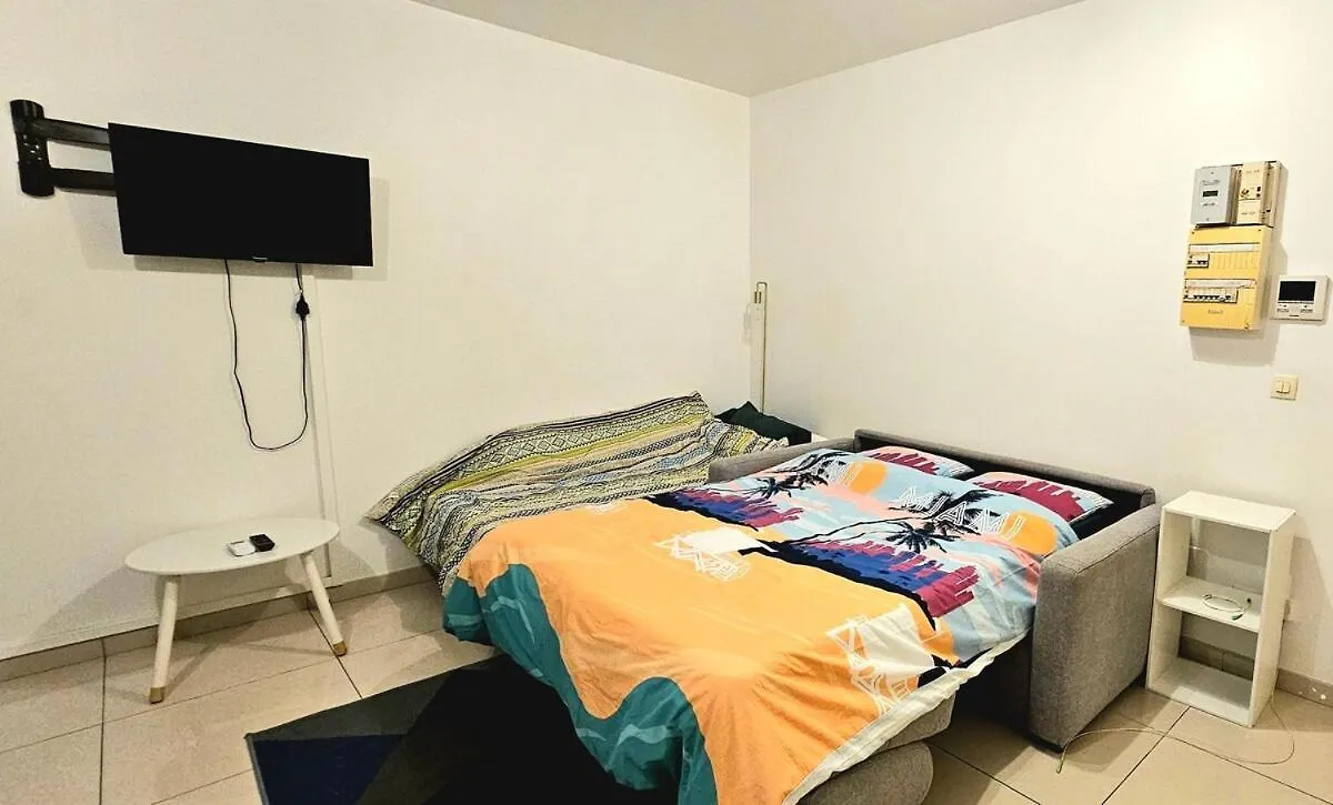 شقة Cozy Studio Avec Sunroom سكولكر